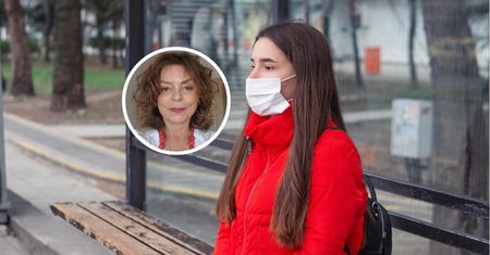 Rośnie liczba chorych na COVID-19. Z zapisem na szczepienia pojawiają się problemy