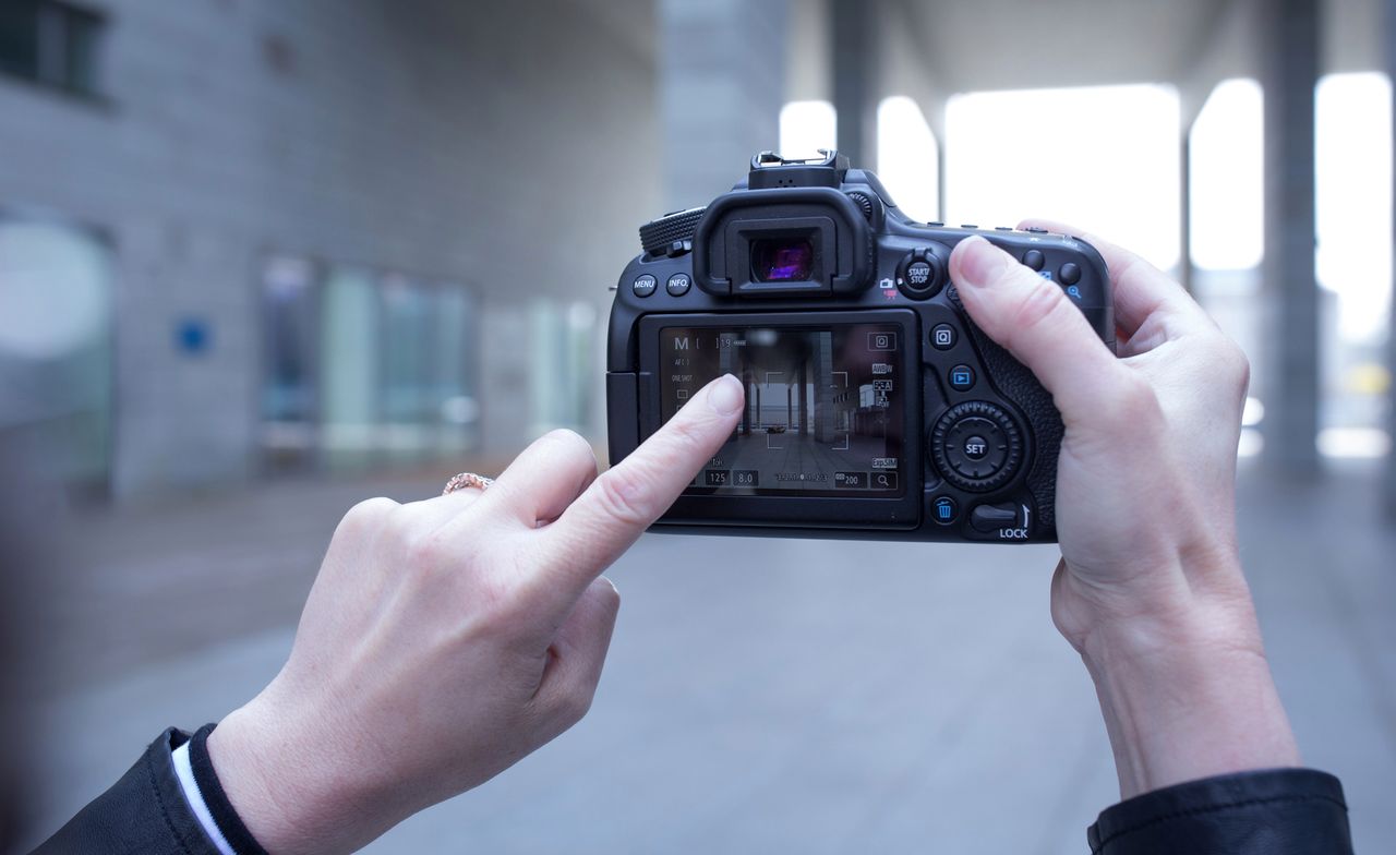 Dobry i wielofunkcyjny AF ułatwi nam fotografowanie dynamicznych scen.