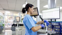 Kluczowe badania profilaktyczne. Jakie wykonać w zależności od wieku i płci?