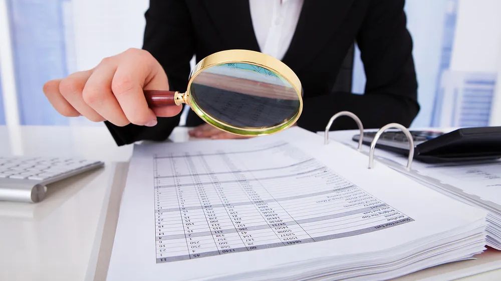 Pracownicy skarbówki na razie wyłączą komputery. Ale zapowiadają ostrzejsze protesty (zdjęcie ilustracyjne).