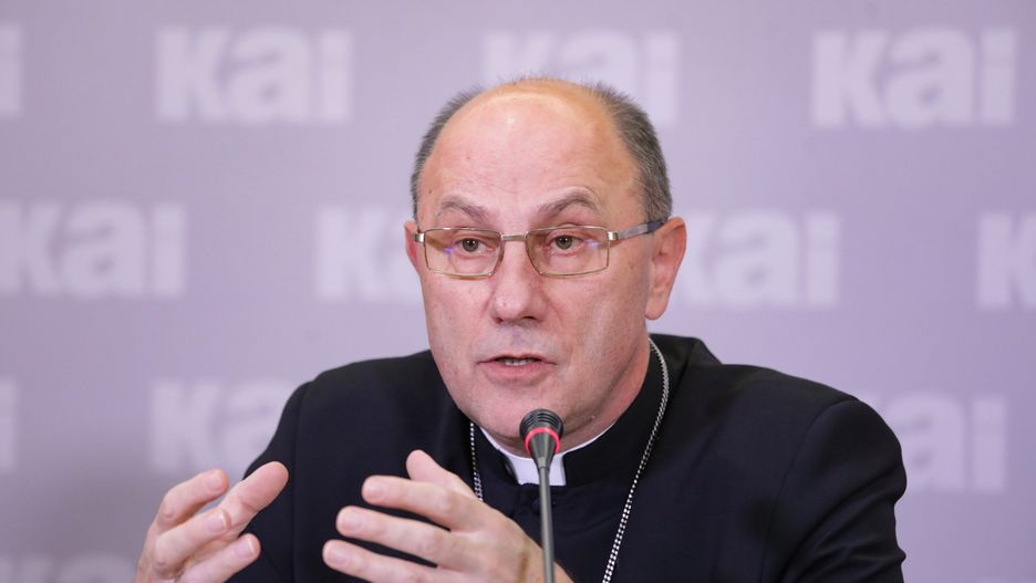 Wojciech Polak
Tomasz Gzell
arcybiskup, duchowie�stwo, duchowny, episkopat, kep, konferencja, religia, sekretariat konferencji episkopatu, wiara