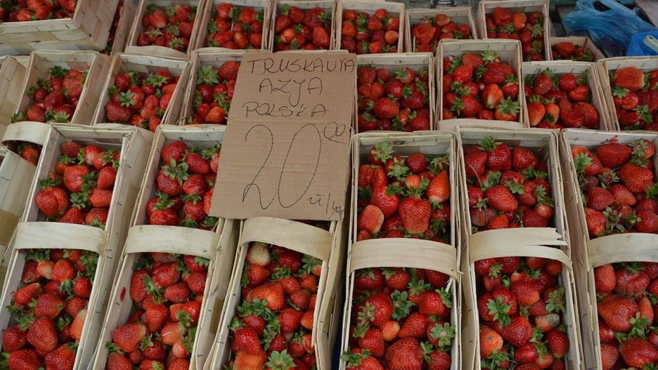 Oto ceny polskich truskawek w Poznaniu