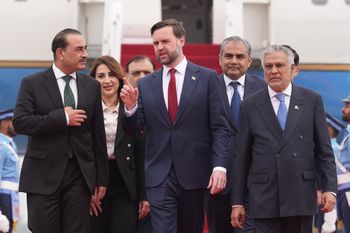 Działo się w nocy. Fiasko negocjacji USA-Iran w Pakistanie