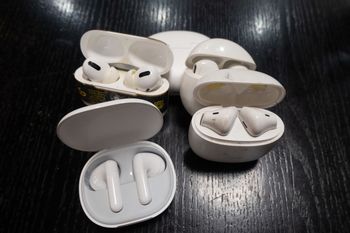 Słuchawki i smartwatche z Chin pod lupą urzędu. Są wyniki kontroli