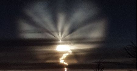 Tajemnicze światła na granicy z Rosją. Finowie wiedzą, co oznaczają