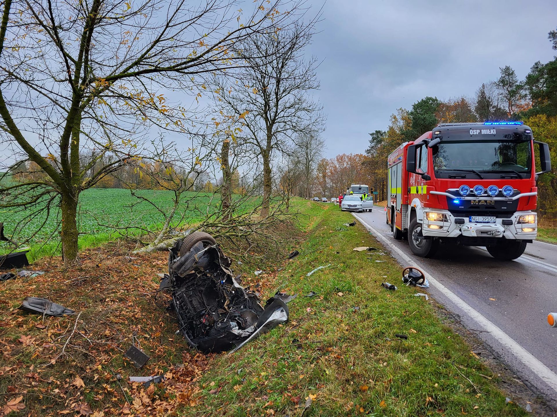 Wypadek na dk 63 pod Miłkami 