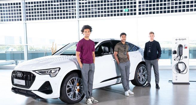 Piłkarze Bayernu Monachium przesiedli się do elektrycznych samochodów Audi