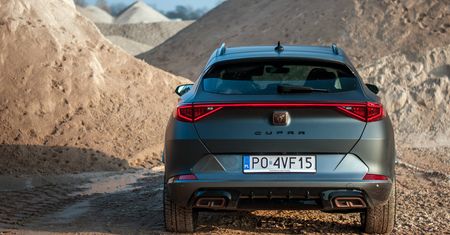 Robert Lewandowski pożegna się z audi. Oto jego nowe auto służbowe