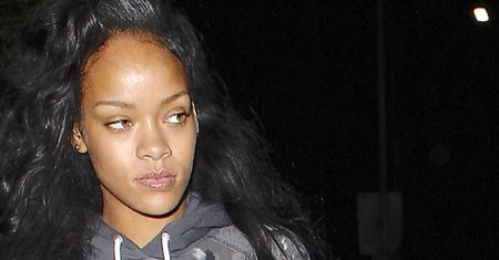 Rihanna BEZ MAKIJAŻU!