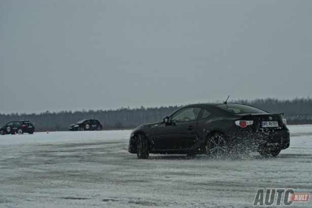 Akademia Jazdy Toyota i Winter Test 2013 [relacja autokult.pl]