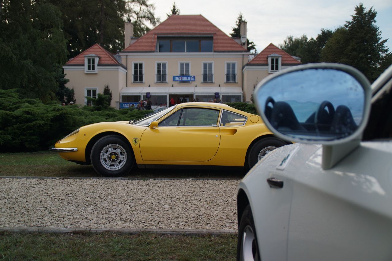 Alfa Romeo Spider Nuova i Ferrari Dino 246 GT