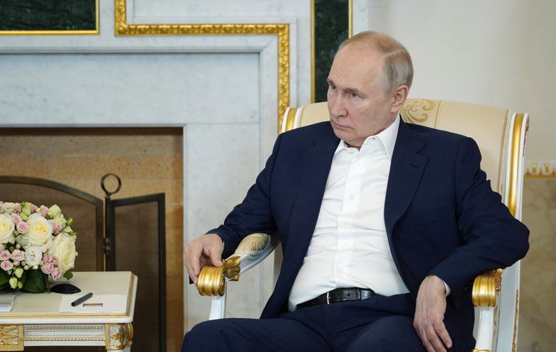 Russian President Vladimir Putin looks on during his meeting with Belarusian President in St. Petersburg, Russia, 23 July 2023. Alexander Lukashenko is on working visit to Russia. EPA/ALEXANDER DEMYANCHUK / KREMLIN / POOL Dostawca: PAP/EPA.