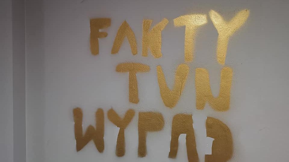 Warszawska redakcja padła ofiarą ataku.