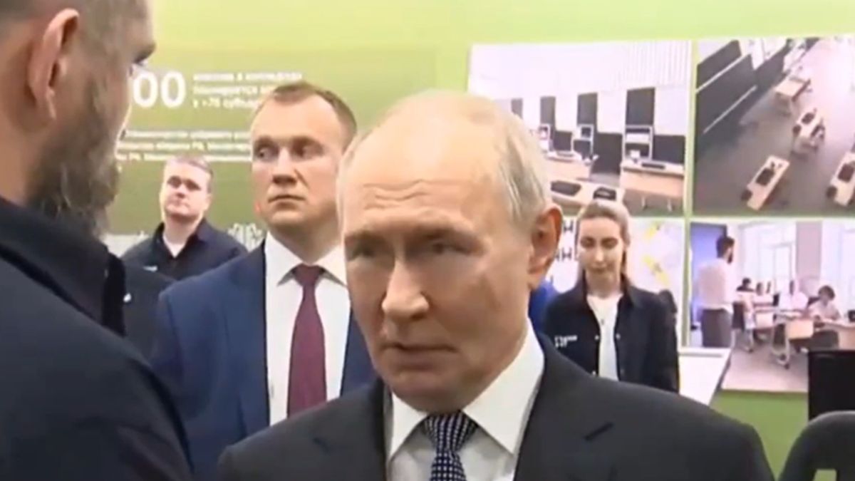 Putin próbuje zaklikać rzeczywistość