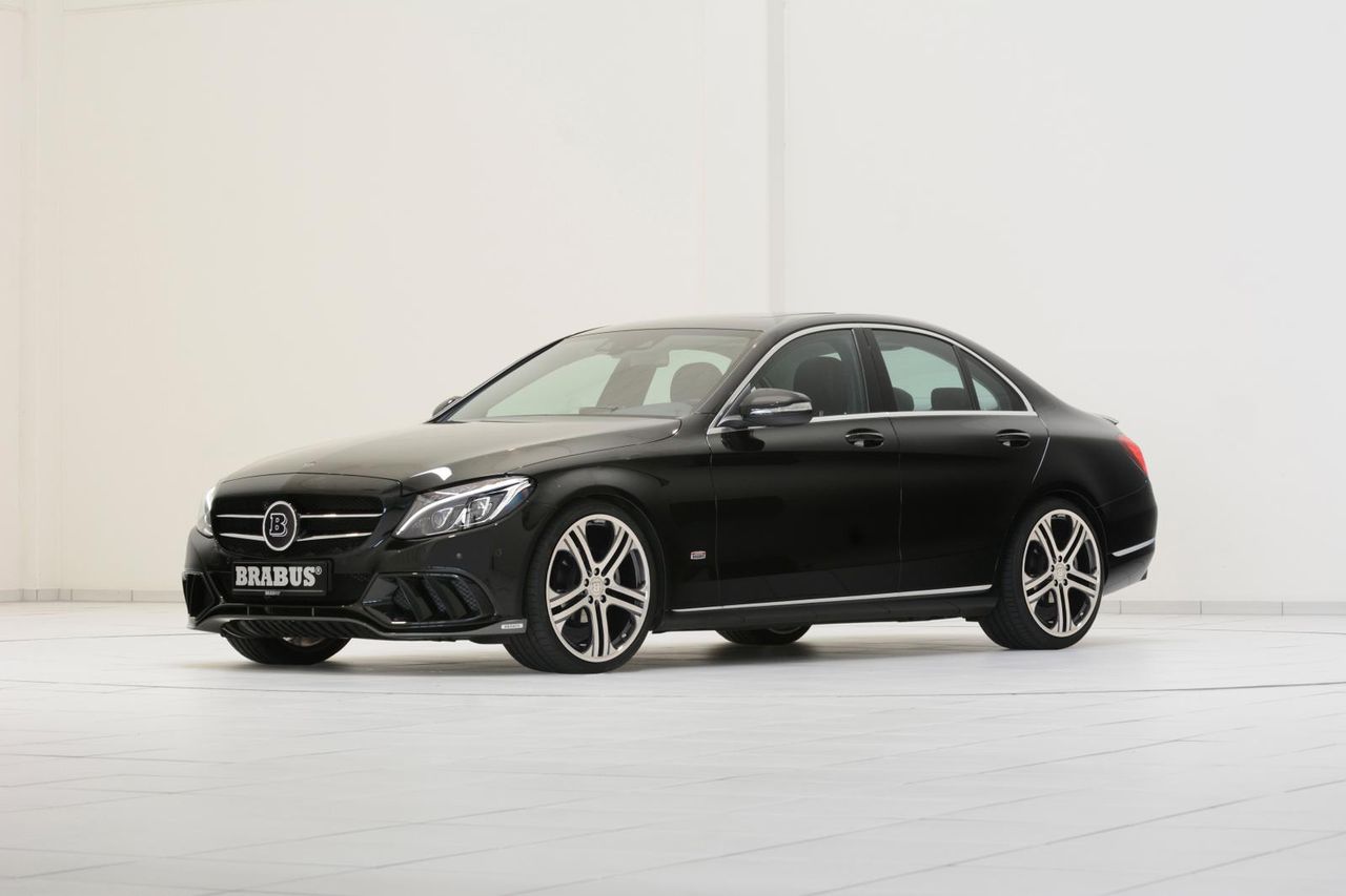 Brabus zaprezentował nowy pakiet dla Mercedesa klasy C