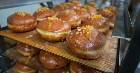 Pączki warte prawie 400 mieszkań. Tyle wydamy na tłusty czwartek
