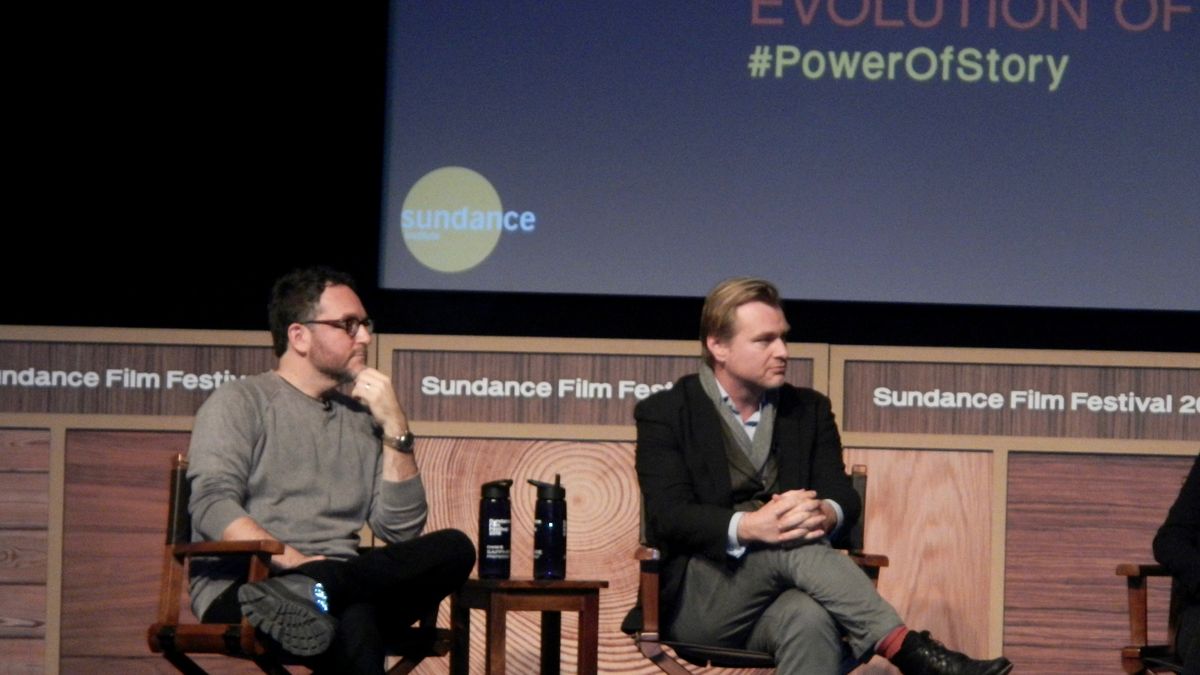 Nolan (z prawej) rzadko pojawia się na eventach czy w mediach. Nic dziwnego, że na spotkaniu z nim było tłoczno