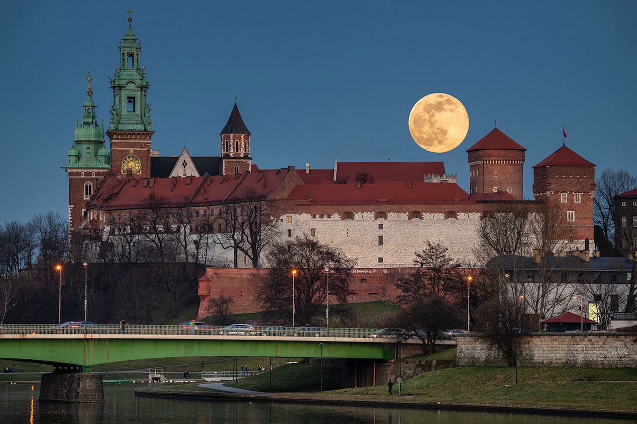 Superksiężyc za nami. Oto wasze najlepsze zdjęcia [marzec 2020]