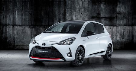 Toyota Yaris GR Sport z napędem hybrydowym. Inspirowana hot hatchem