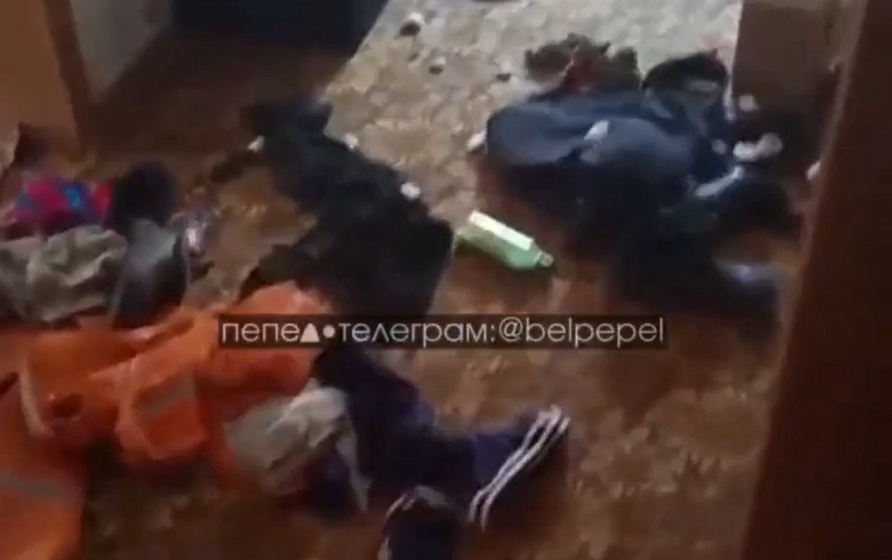 Russian soldiers loot fellow citizens' homes in Belgorod region