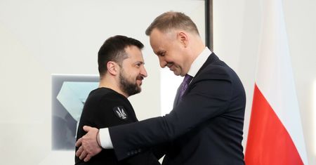 "To właśnie ten moment". Zełenski ujawnił, o czym rozmawiał z Dudą