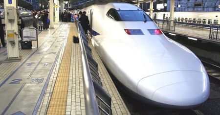 Najbezpieczniejsza kolej świata. Kulisy działania Shinkansenu