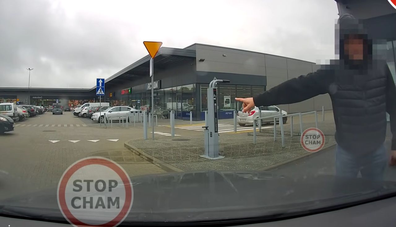 Awantura na parkingu. "Ja tu stoję". Wszystko się nagrało