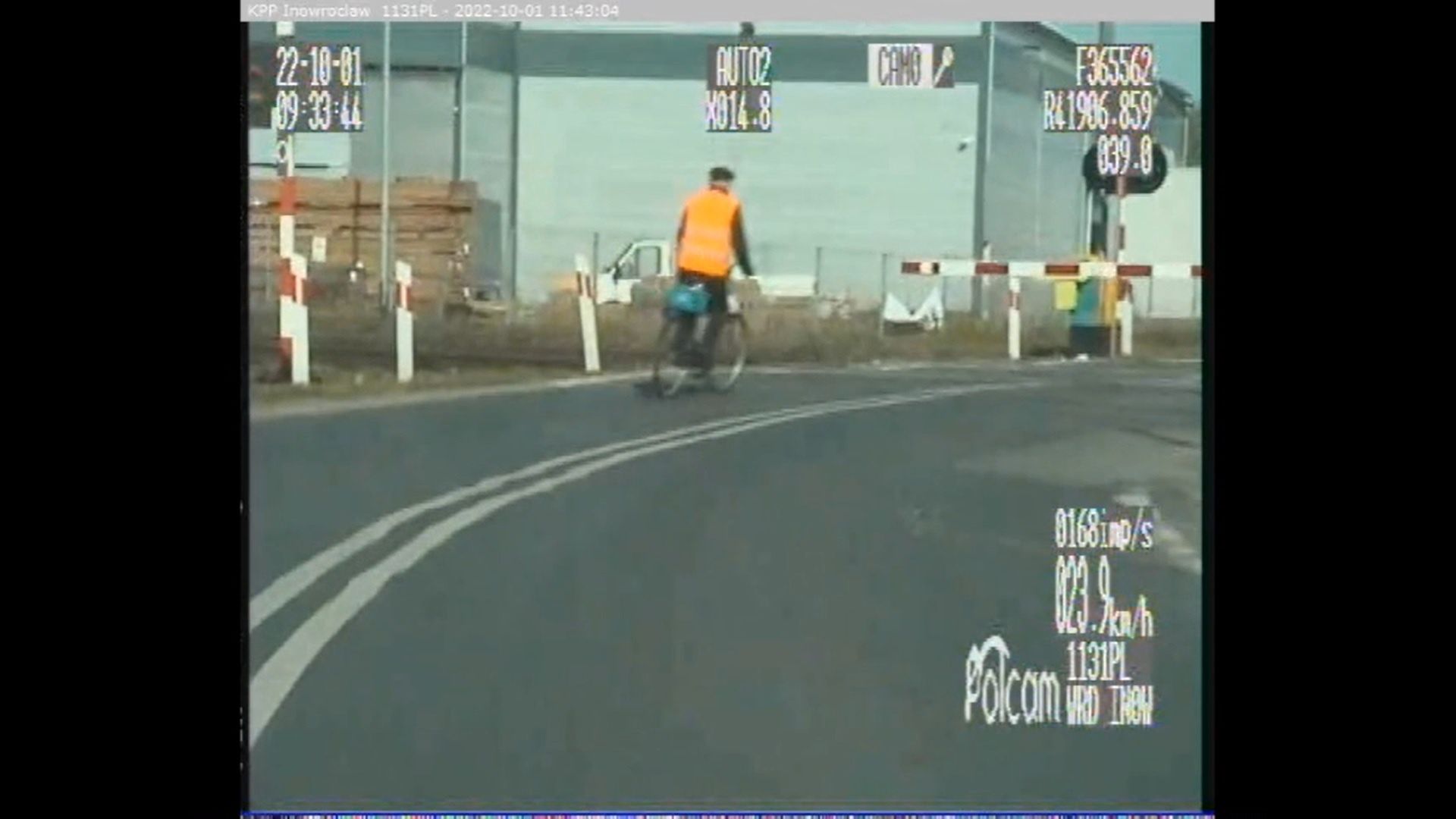 Przejazd przez zamknięty szlaban jest nie tylko kosztowny, ale i niezwykle niebezpieczny