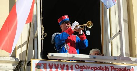 Dźwięki trąbek poniosły się po Starym Mieście. Rekordowa edycja święta hejnałów w Lublinie | ZDJĘCIA