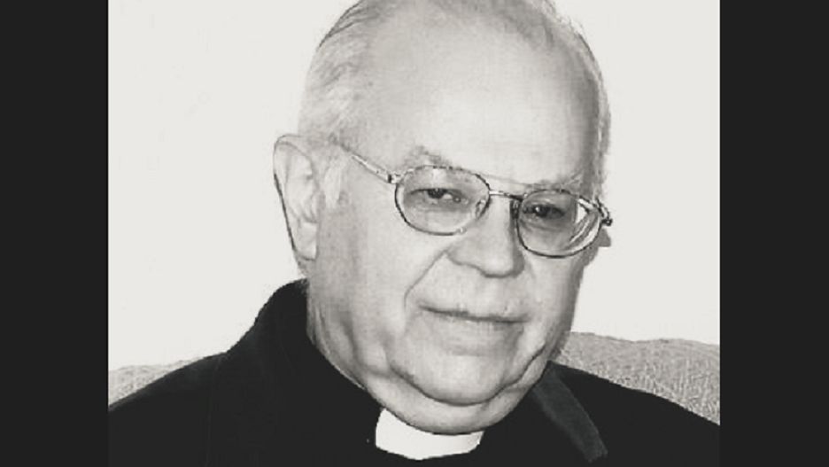 "Był wzorem". Nie żyje ksiądz Janusz Strojny