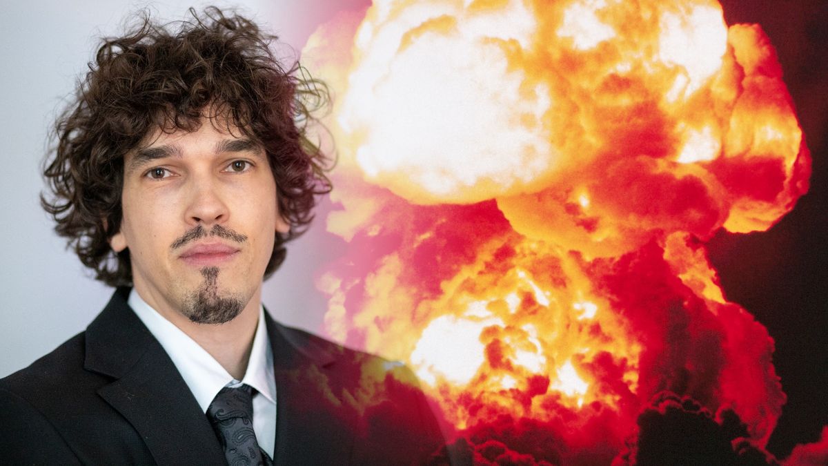 "Atomowi. Testy nuklearne na ludziach"