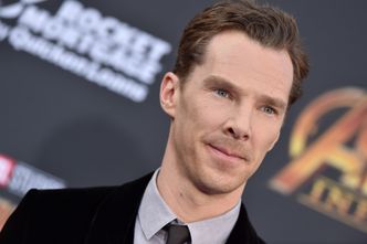 Można się nauczyć, jak być bardziej interesującym. Oto 8 zwyczajów ludzi, którzy przyciągają innych