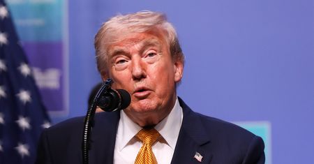 Trump oskarża Iran. "Zrezygnowali ze wszystkiego, potem zaatakowali"