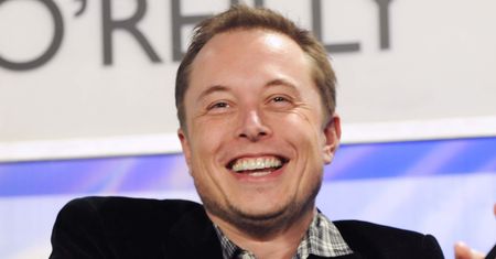 Bitcoin podnosił się po krachu. Na drodze stanął Elon Musk
