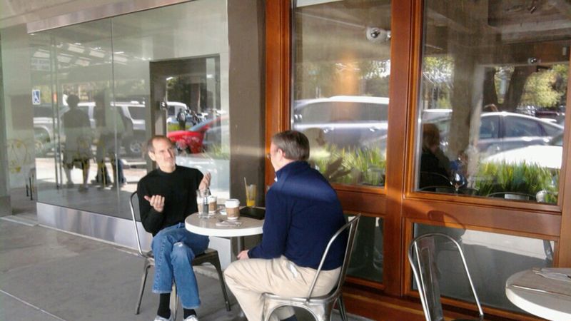 Steve Jobs i Eric Schmidt z Google na kawie? To jednak możliwe 1