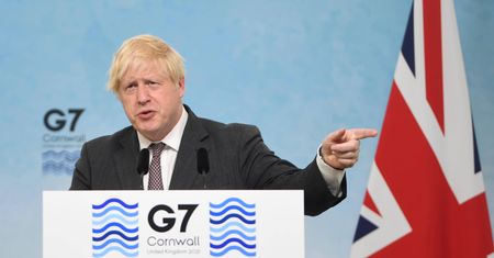 G7 solidarne ze słabszymi. Przekażą ponad miliard dawek szczepionek