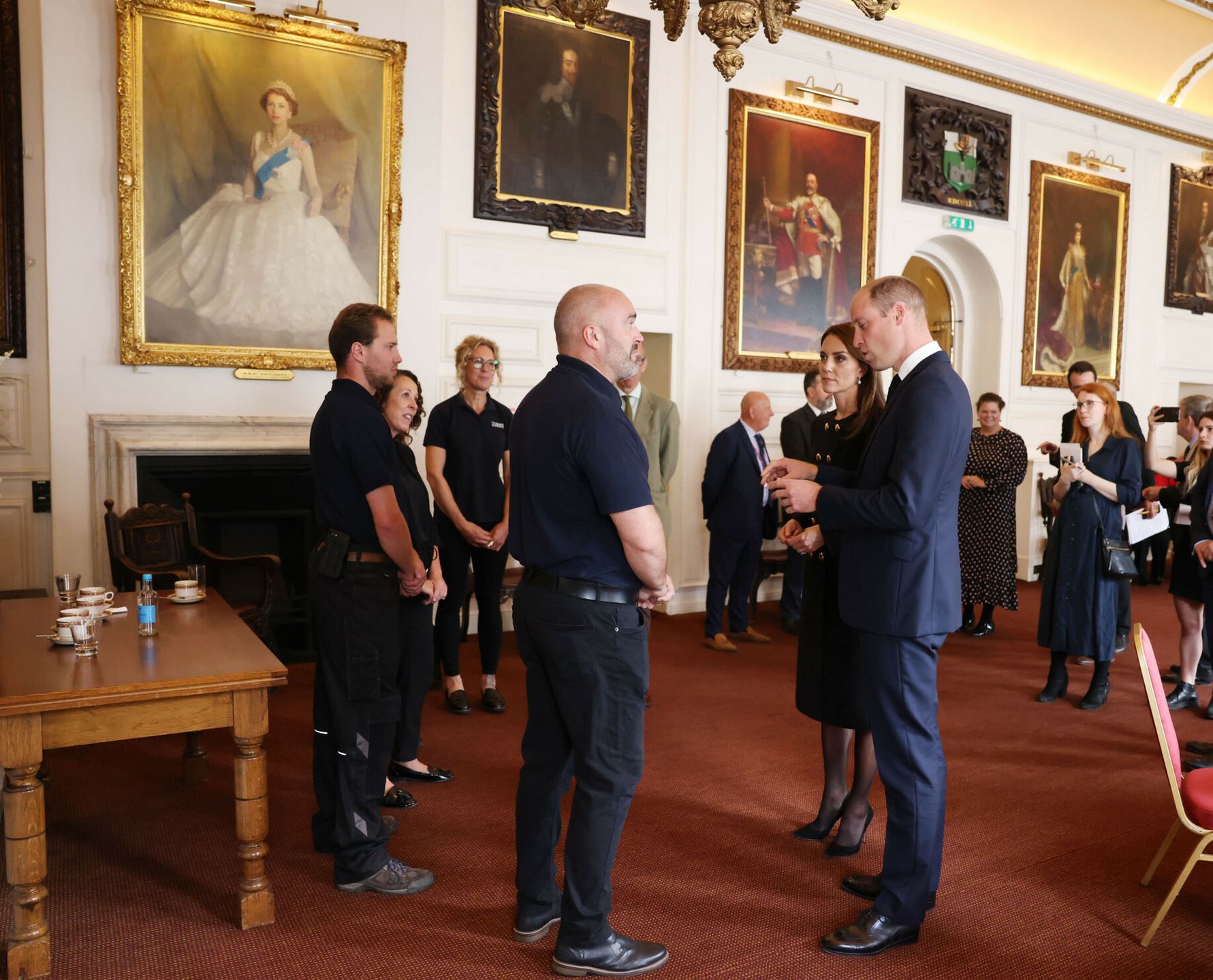 Kate Middleton i książę Harry na spotkaniu z wolontariuszami