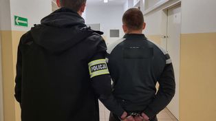 Toruń: 25-latek zatrzymany. Odpowie za narkotyki i jazdę bez uprawnień