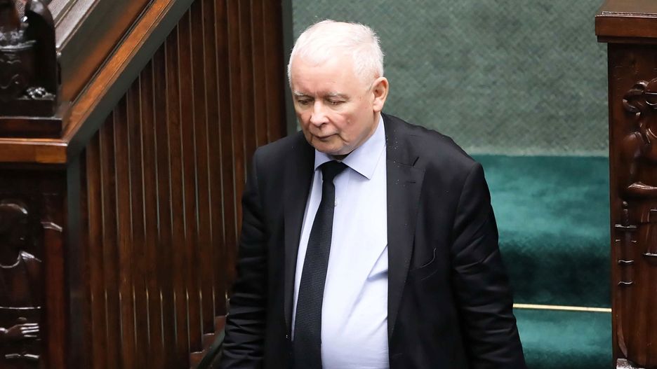 Operacja Jarosława Kaczyńskiego. Współpracownik ujawnia 