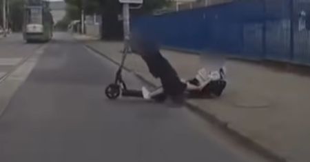 Sceny w Szczecinie. Nastolatkowie na hulajnodze. Fatalny finał