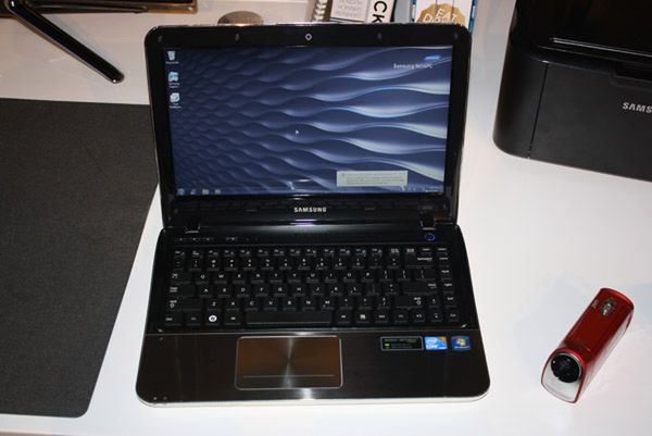 Samsung SF 311 - stylowa, ultramobilna 13 nabiera mocy 3