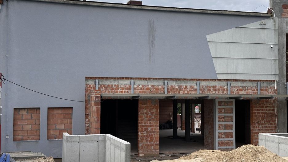 Do dziś w budynku krytej pływalni w Sandomierzu niewiele zostało zrobione
