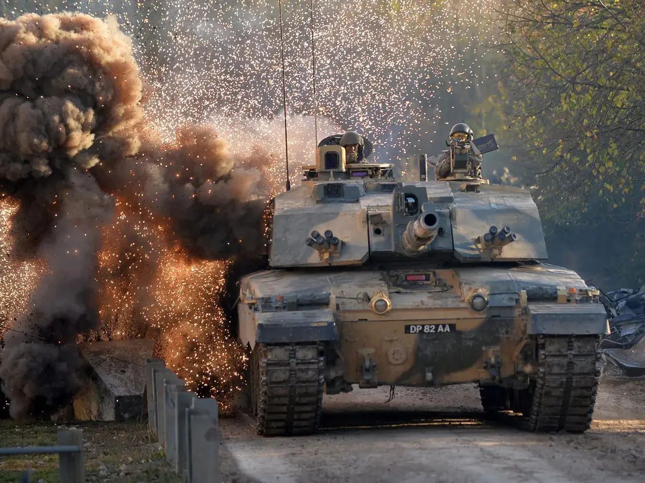 Ukraine's 82nd Airborne Brigade, boosted by British Challenger 2 tanks in combat against Russia