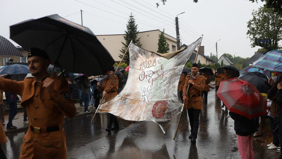 Kliknij strzałkę, aby przejść do następnych zdjęć!