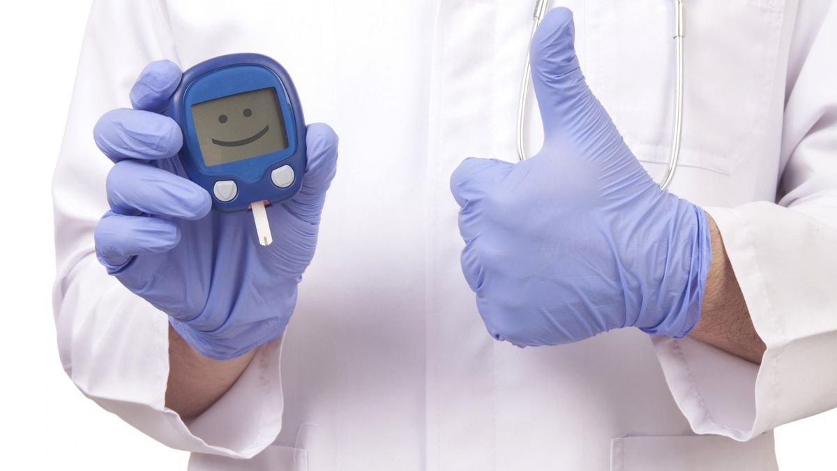 System FreeStyle Libre pozwala na pomiar poziomu cukru bez konieczności kłucia palców