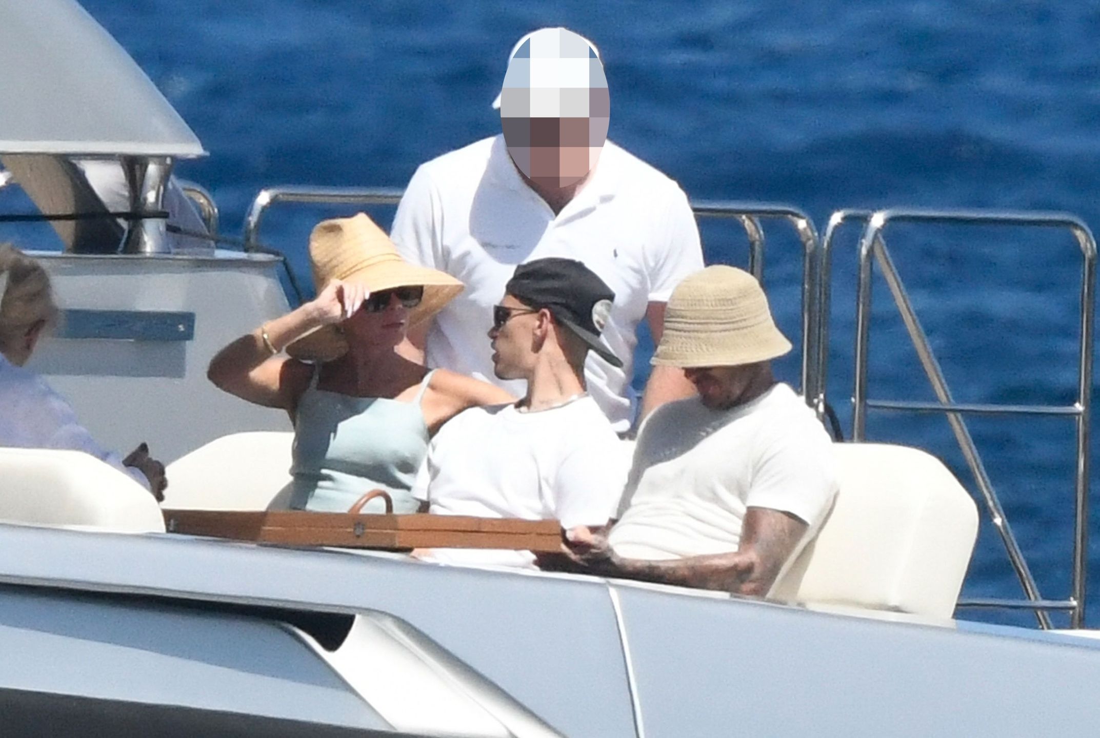 Victoria i David Beckhamowie wypoczywają na jachcie