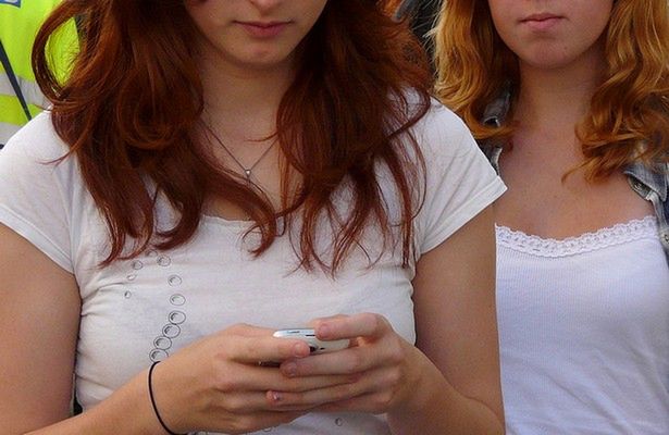 Nielimitowane SMS-y do wszystkich od wtorku w sieci Plus