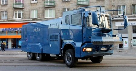 11 alarmów bombowych w stolicy. Policja sprawdza rządowe budynki