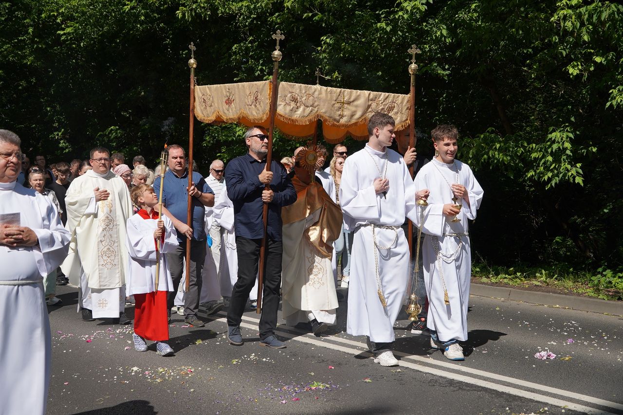 Boże Ciało, Procesja Parafia pw.  Św Rafała Kalinowskiego w Pile