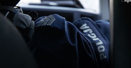Zadzwonił na 112 i rzucił się na policjantów. "To miał być tylko żart"